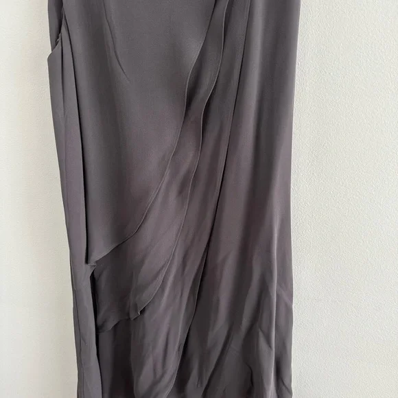 100% Silk Ruffled Dress - Picture 2 of 10
